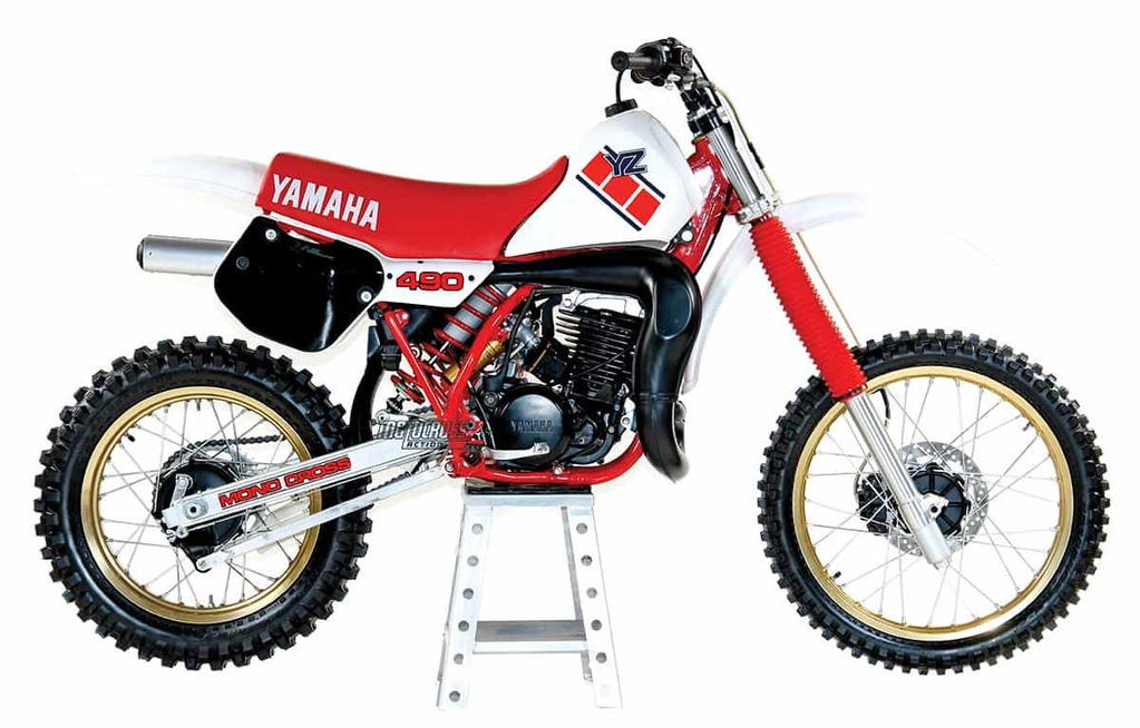 YZ490