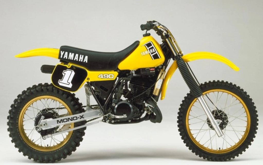 YZ 490
